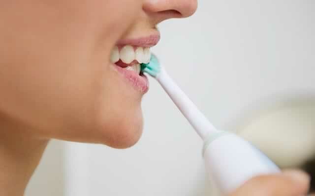 1_how-to-clean-your-teeth