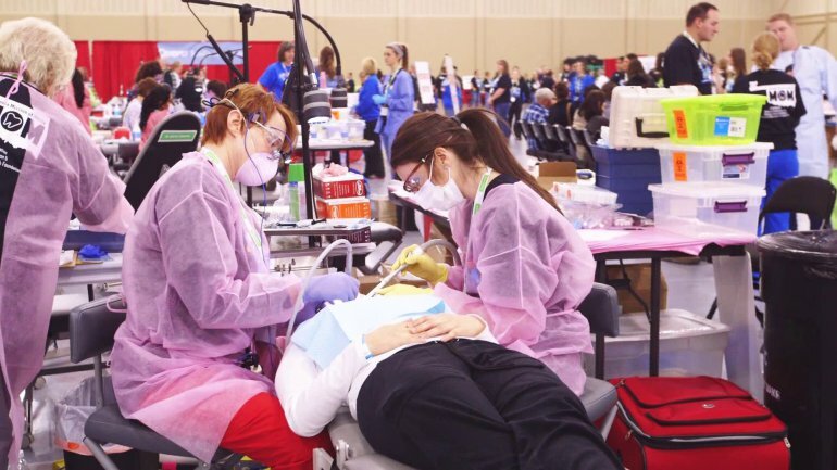 Dentists charity giveaway dental caring for Oklahoma veterans | KFOR.com