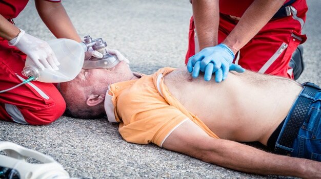 First Aid holiday puncture pack 101 + puncture app that could save your life